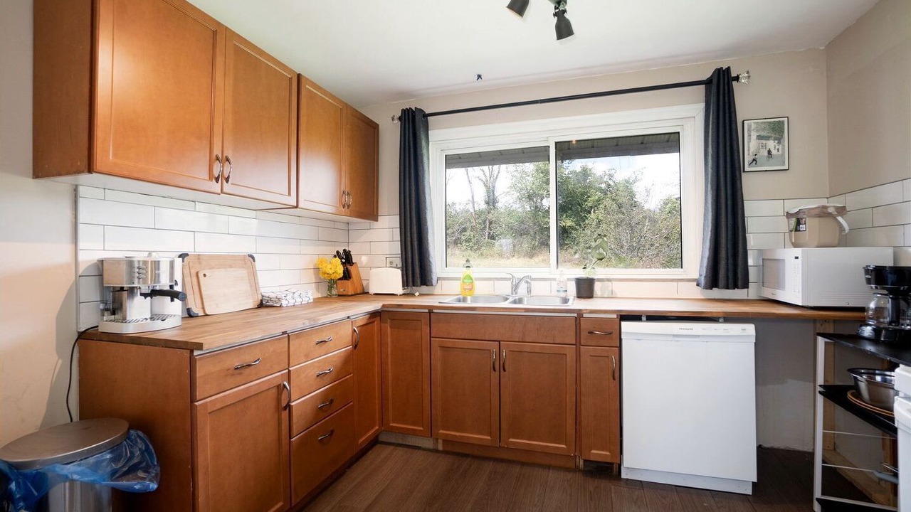 Photo of Kitchen in Gravenhurst