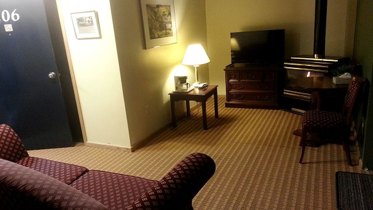 Photo of Livingroom in Cochrane