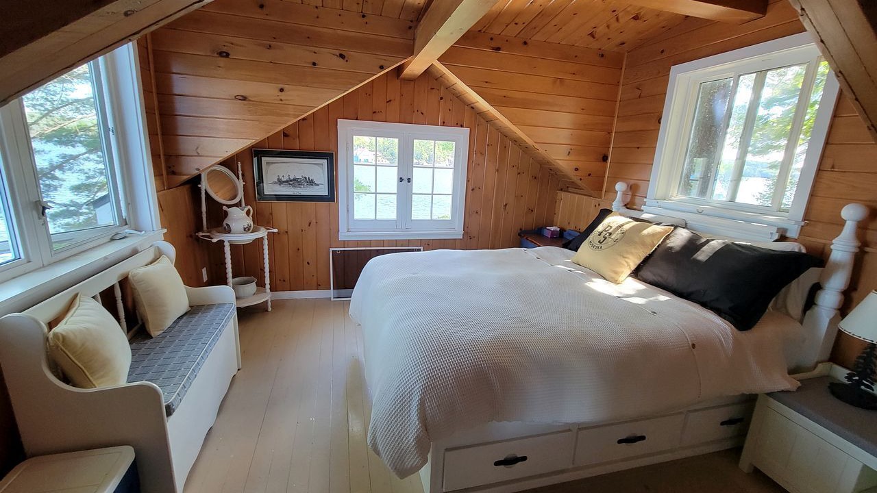Photo of Bedroom in Port Sydney