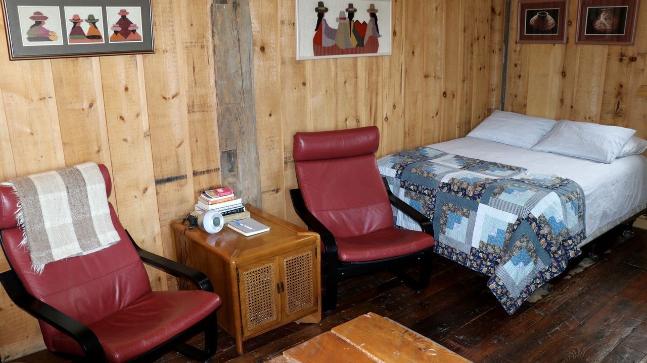Photo of Bedroom in Schomberg