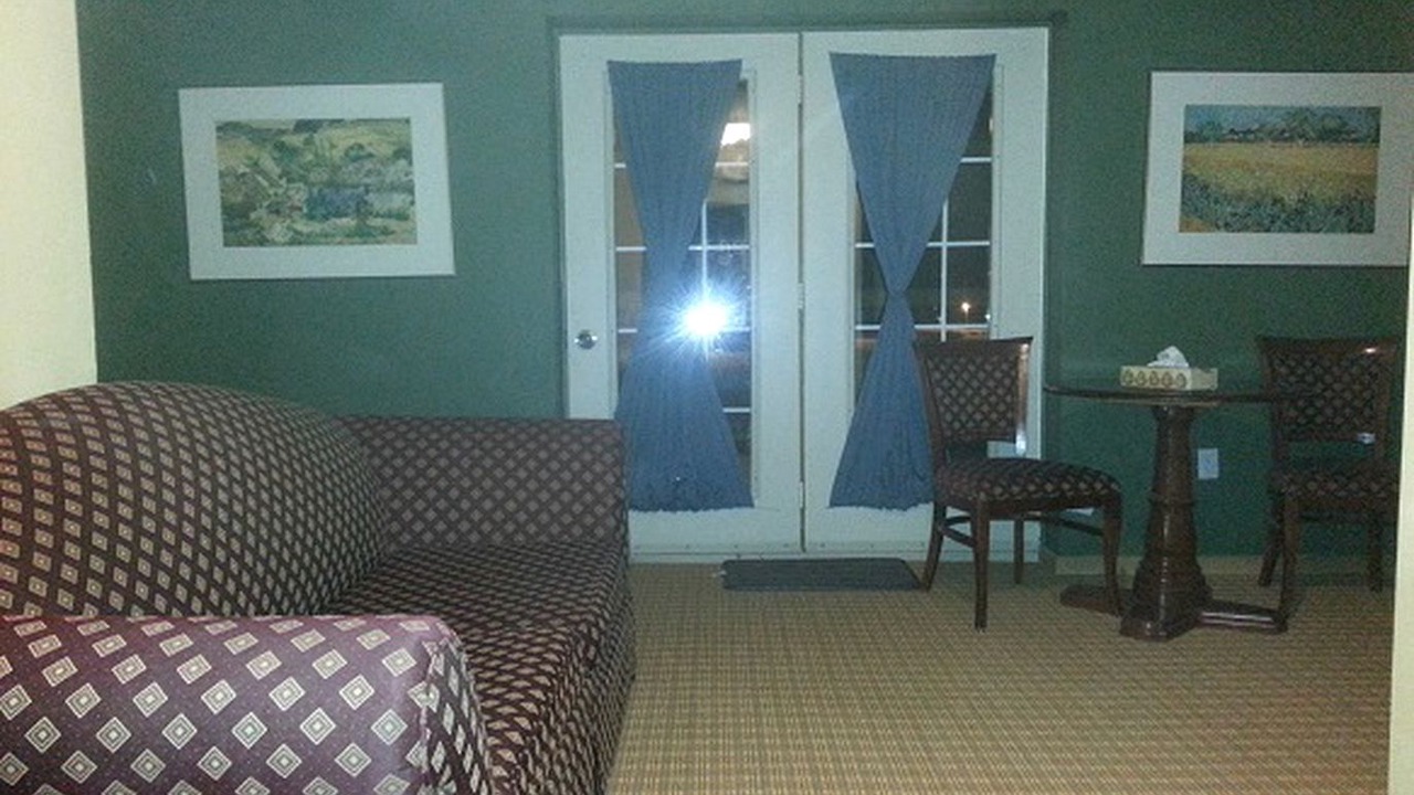 Photo of Livingroom in Cochrane