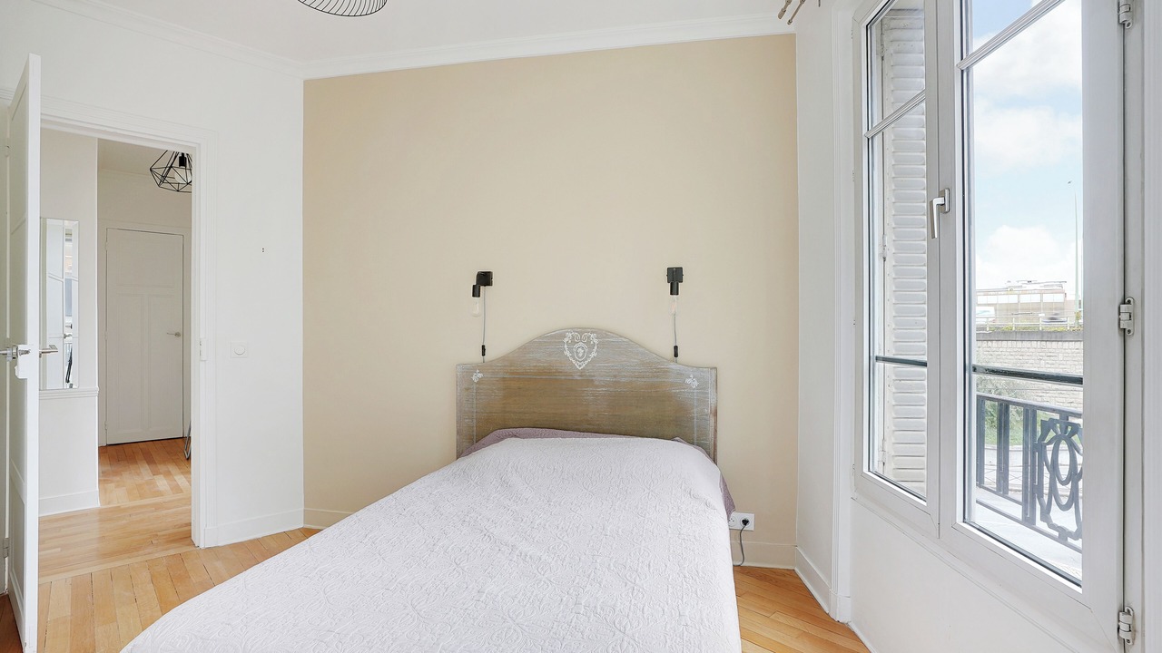 Photo of Bedroom in Issy-les-Moulineaux