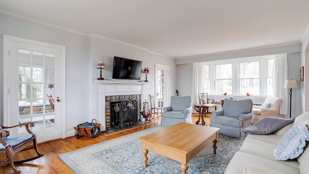 Photo of Livingroom in Randallstown