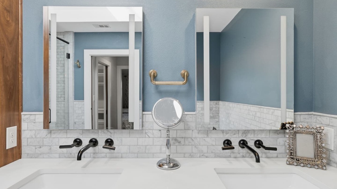 Photo of Bathroom in Brentwood