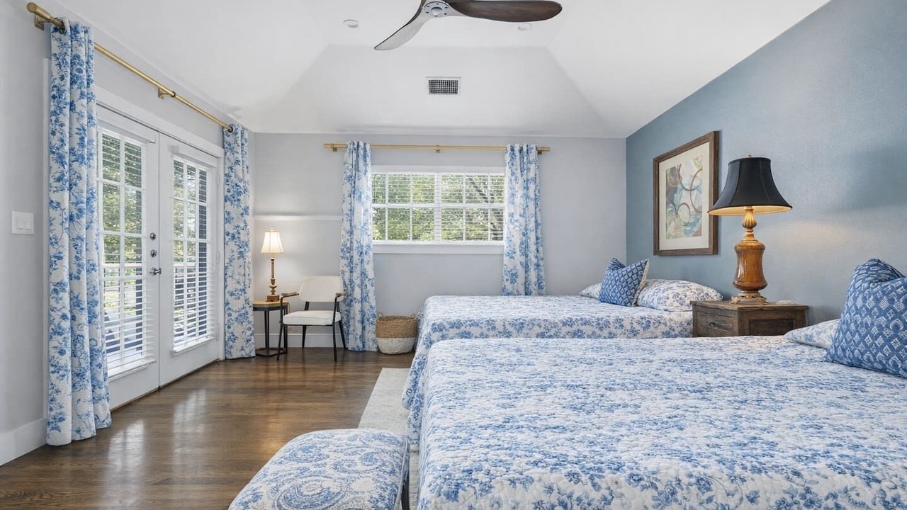 Photo of Bedroom in Brentwood