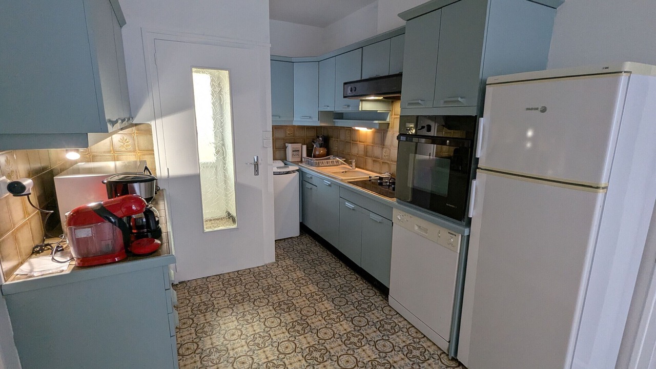 Photo of Kitchen in Courcelles