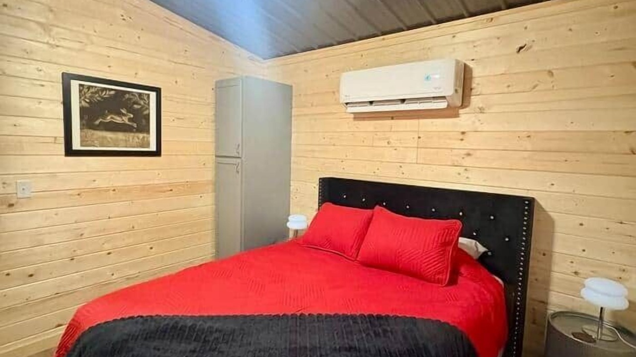 Photo of Bedroom in Greeley County