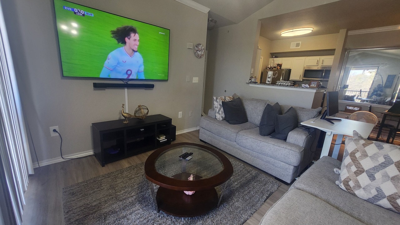 Photo of Livingroom in South Arlington