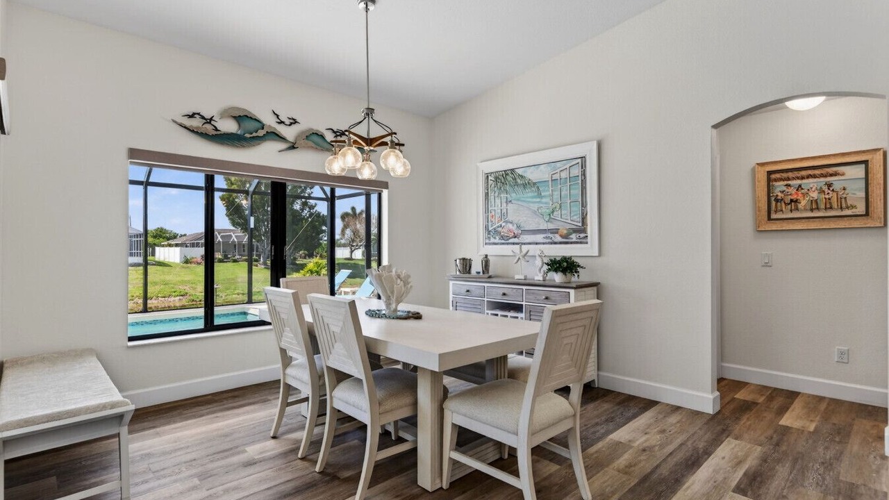 Photo of Livingroom in White Marsh