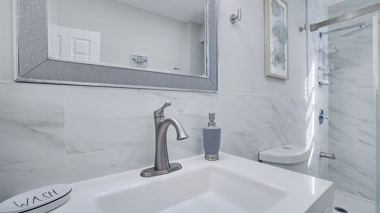 Photo of Bathroom in Weequahic