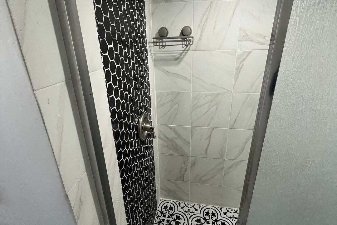 Photo of Bathroom in Weequahic
