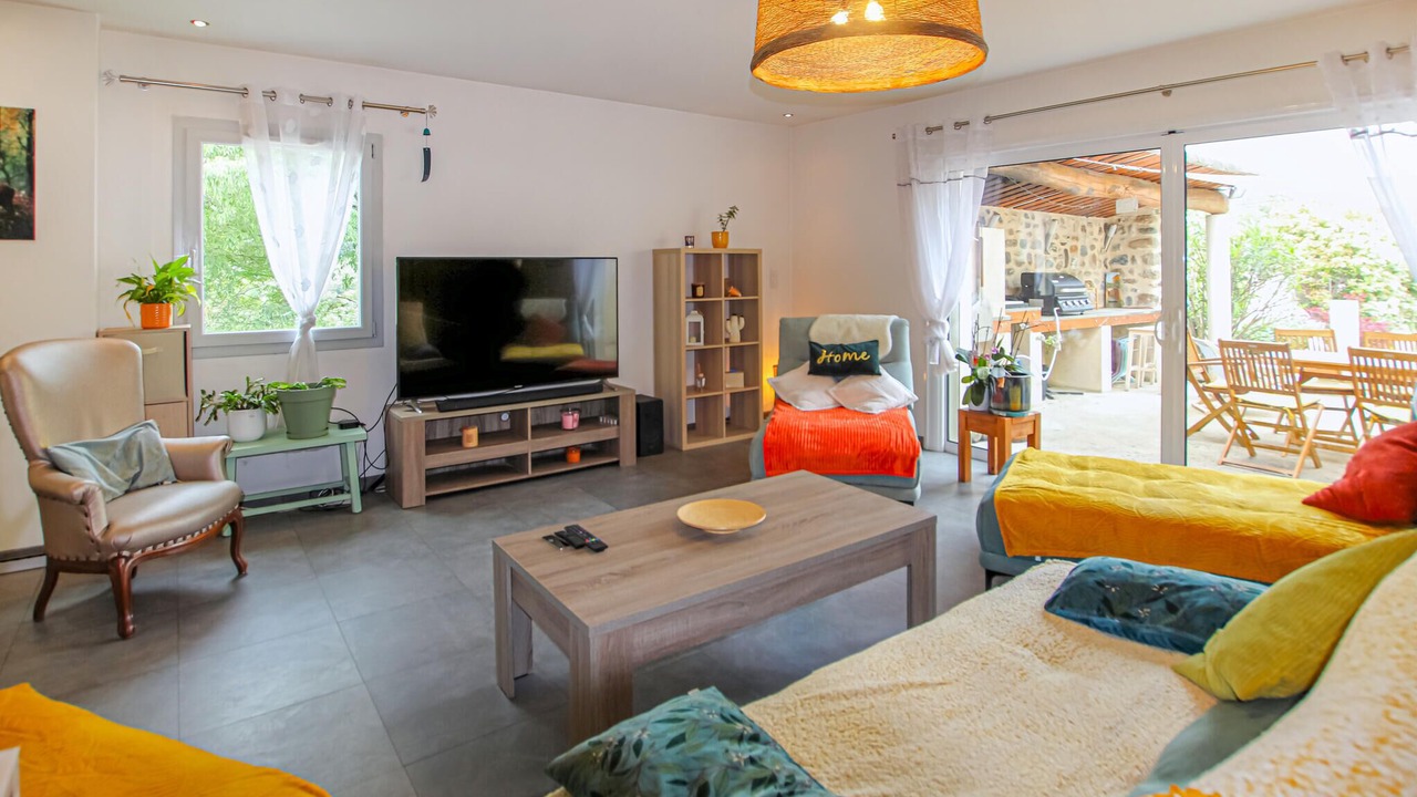 Photo of Bedroom in Saint-Fortunat-sur-Eyrieux
