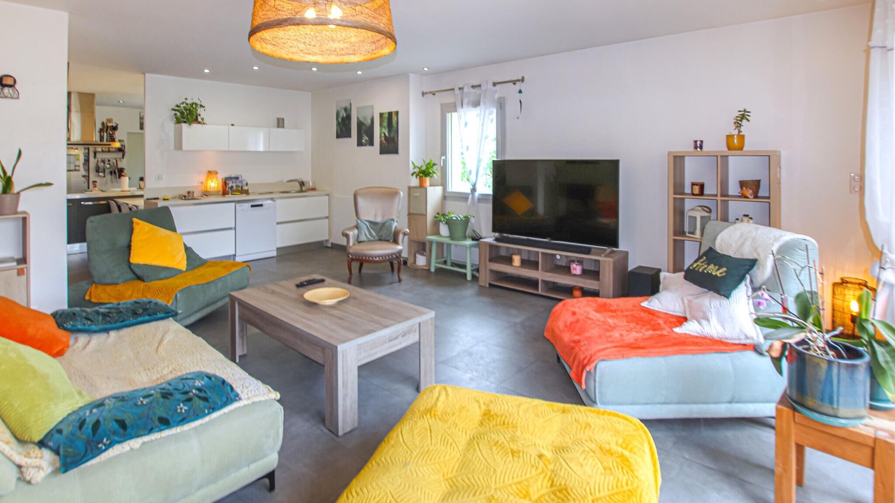 Photo of Bedroom in Saint-Fortunat-sur-Eyrieux