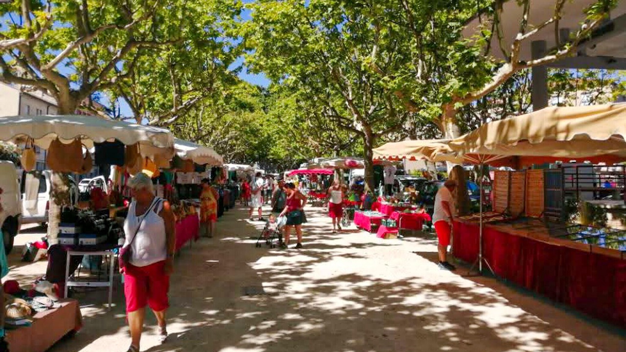Photo of Others in Montaren-et-Saint-Mediers