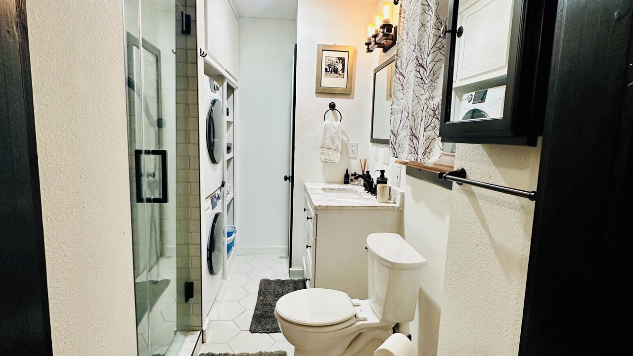 Photo of Bathroom in Sylvan Shores