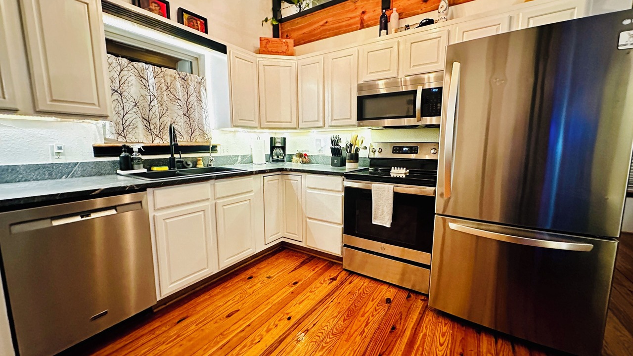 Photo of Kitchen in Sylvan Shores