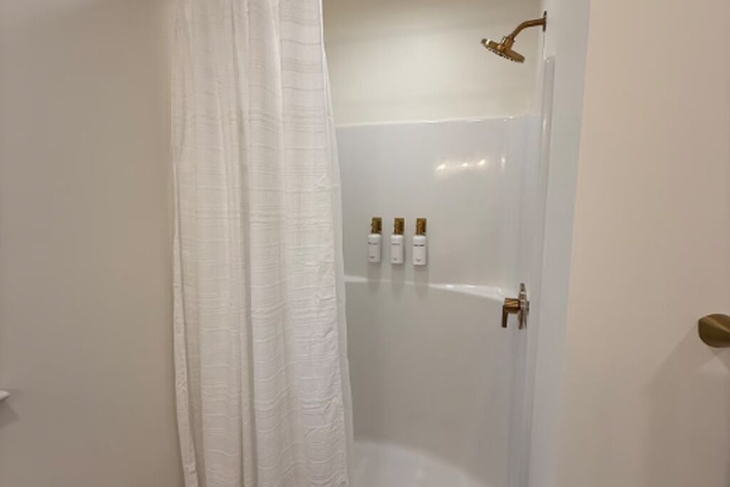 Photo of Bathroom in Mount Aetna