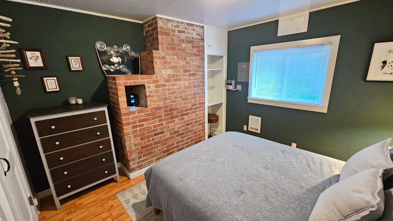 Photo of Bedroom in Retsil
