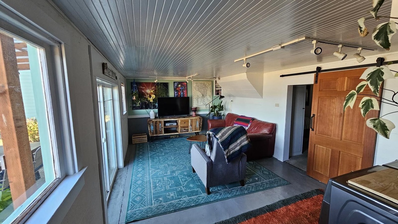 Photo of Livingroom in Retsil