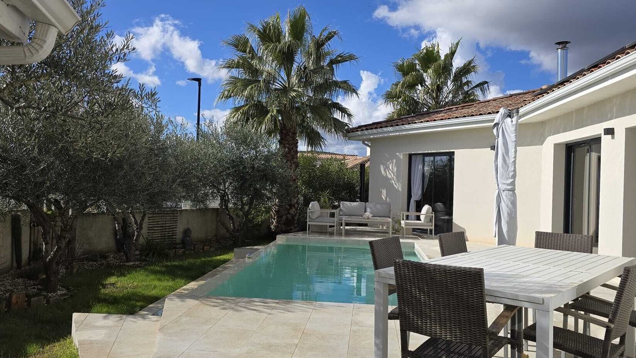 Photo of Outdoor in Roujan