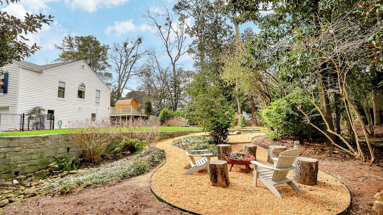 Photo of Outdoor in Paces