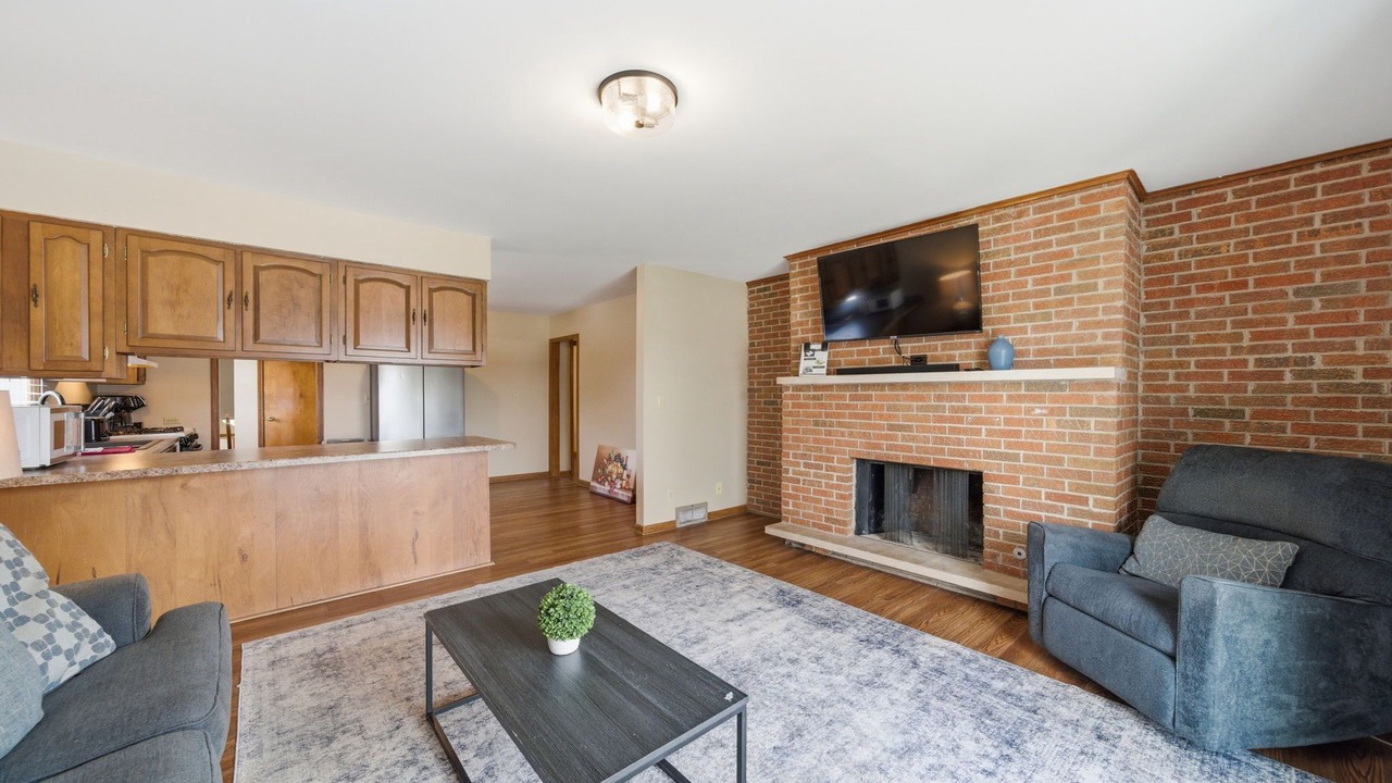 Photo of Livingroom in Aurora
