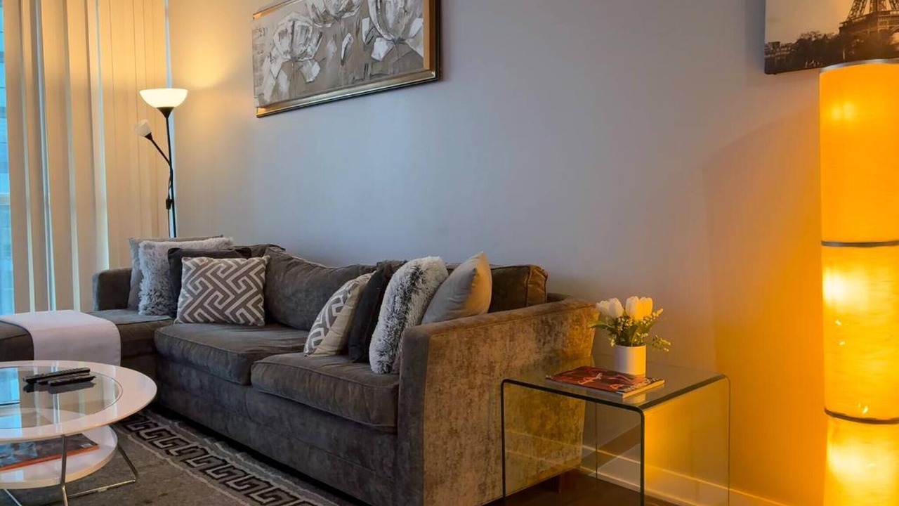 Photo of Livingroom in Downtown Mississauga