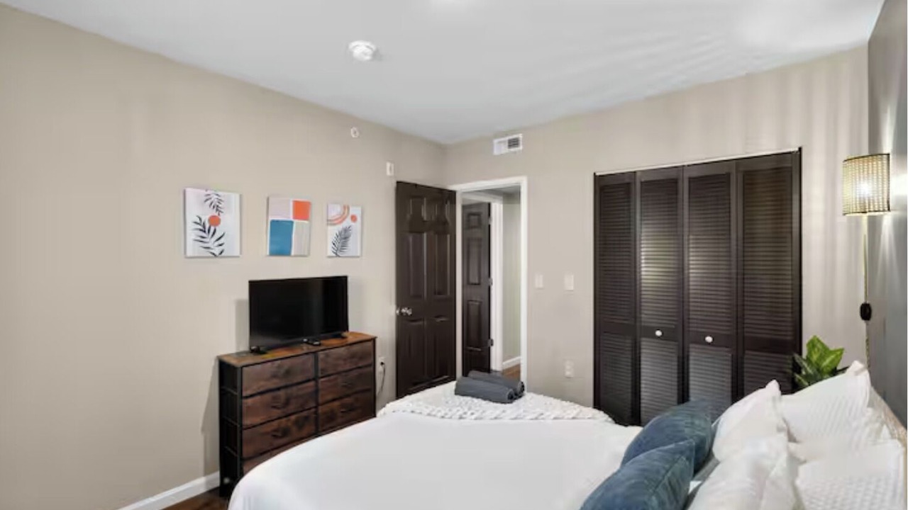 Photo of Bedroom in Market East