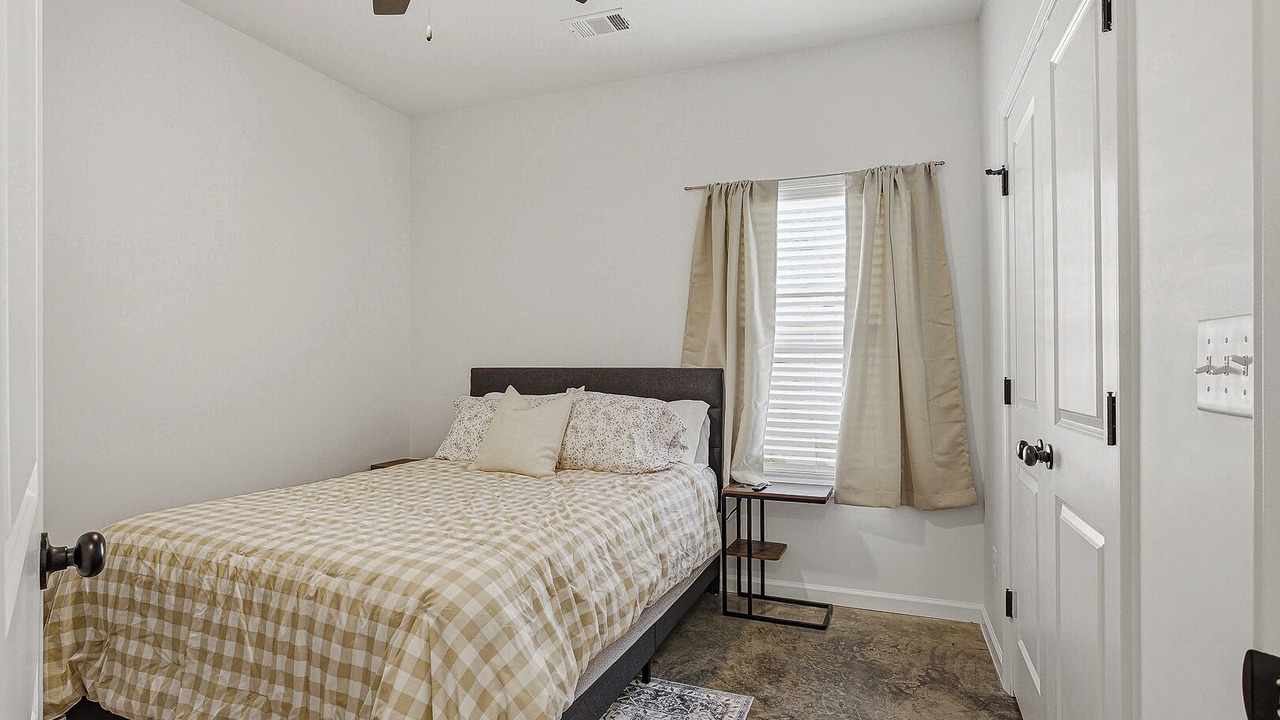 Photo of Bedroom in Brookland