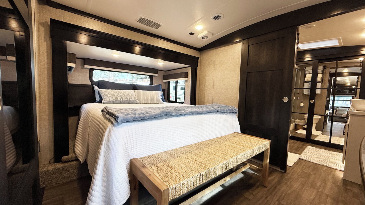 Photo of Bedroom in Redlick