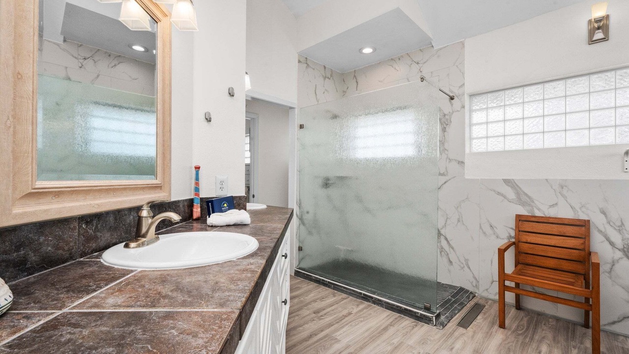 Photo of Bathroom in Bermuda Beach