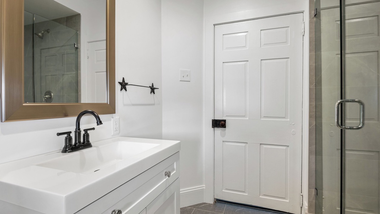 Photo of Bathroom in Ronks