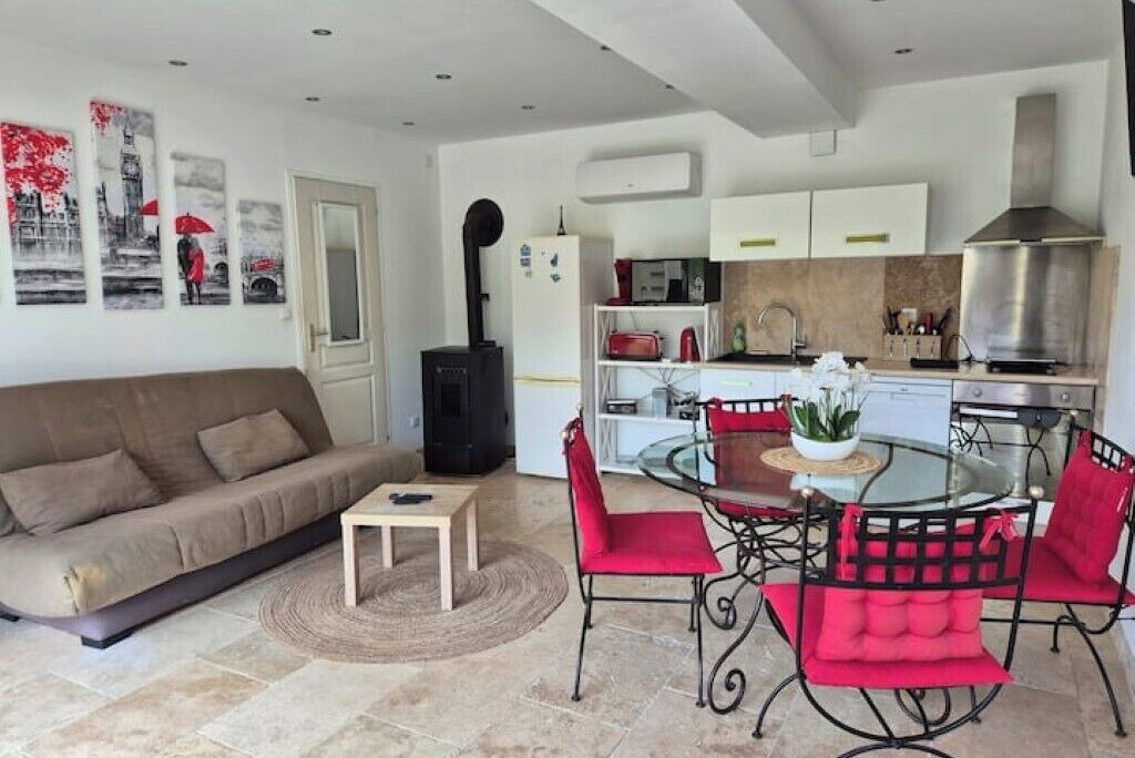 Photo of Livingroom in Chateau-Landon