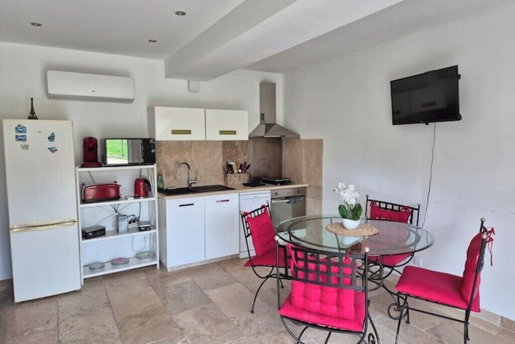 Photo of Kitchen in Chateau-Landon