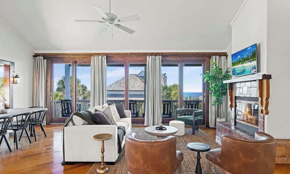 Photo of Livingroom in Atlantic Shores
