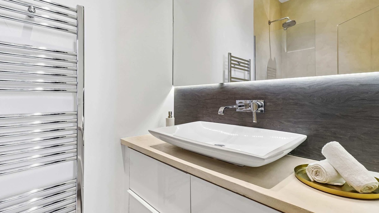 Photo of Bathroom in Les Iles
