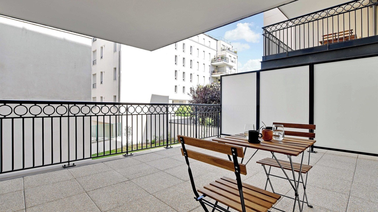 Photo of Others in Suresnes