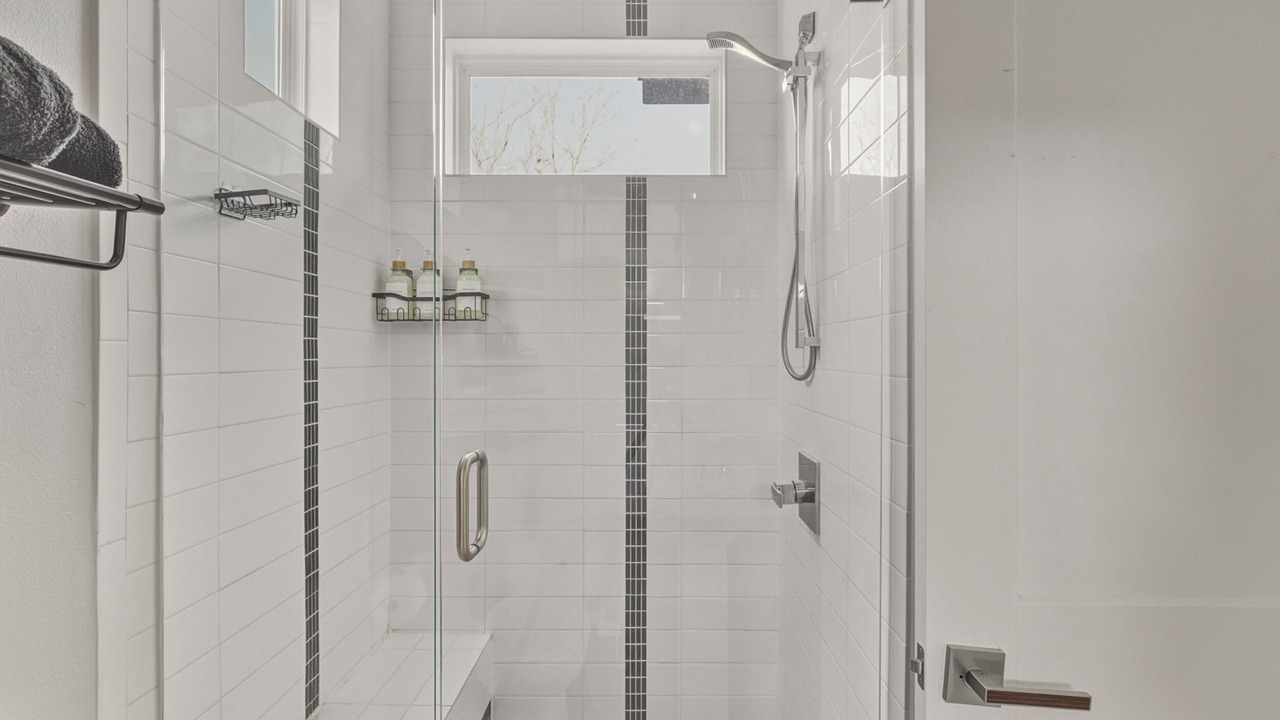 Photo of Bathroom in Govalle