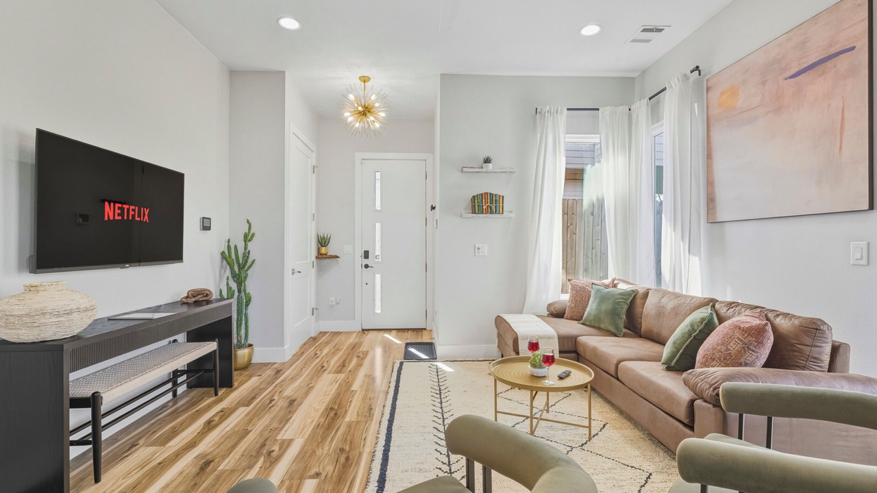 Photo of Livingroom in Govalle