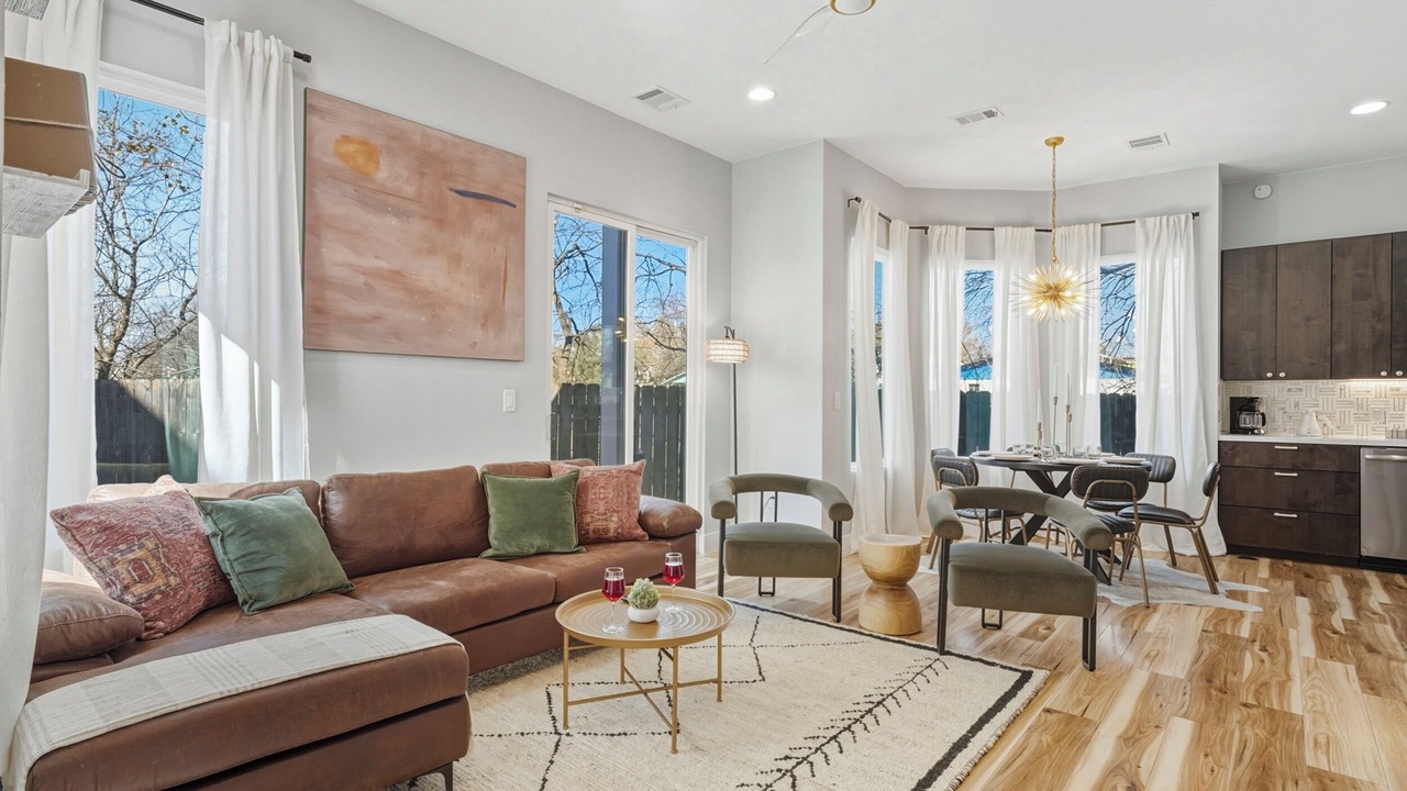 Photo of Livingroom in Govalle