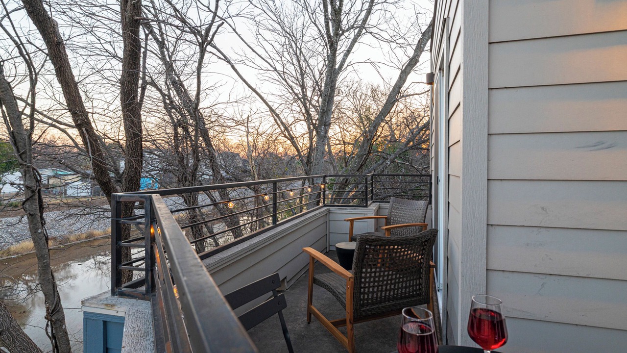Photo of Outdoor in Govalle