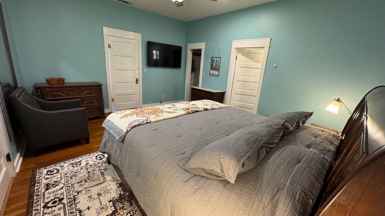 Photo of Bedroom in Marathon