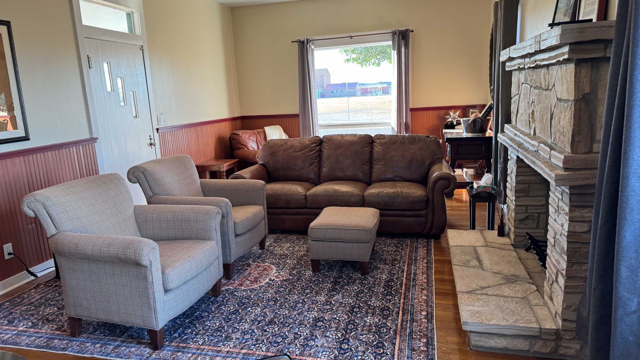 Photo of Livingroom in Marathon