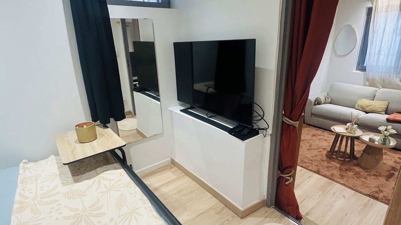 Photo of Bedroom in 16th Arrondissement