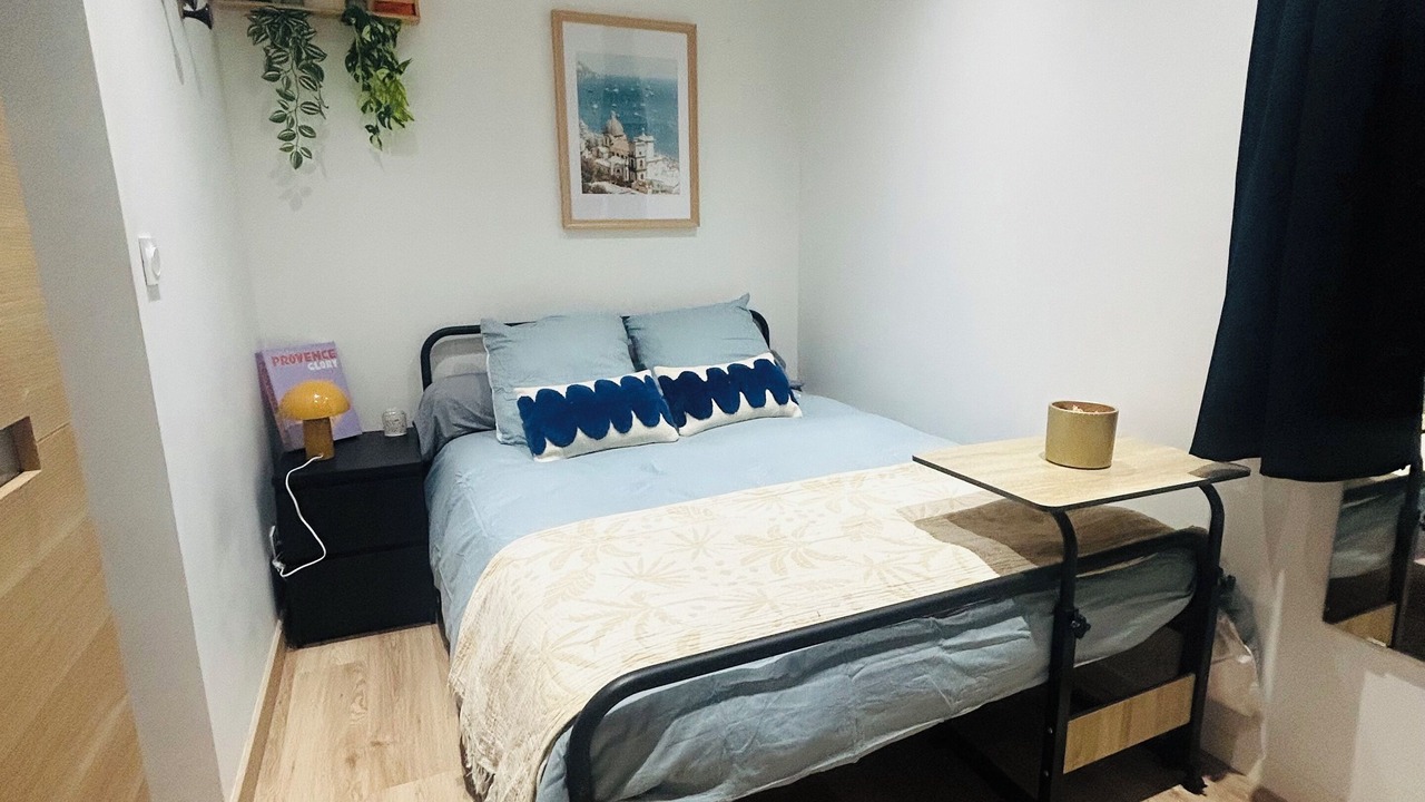 Photo of Bedroom in 16th Arrondissement
