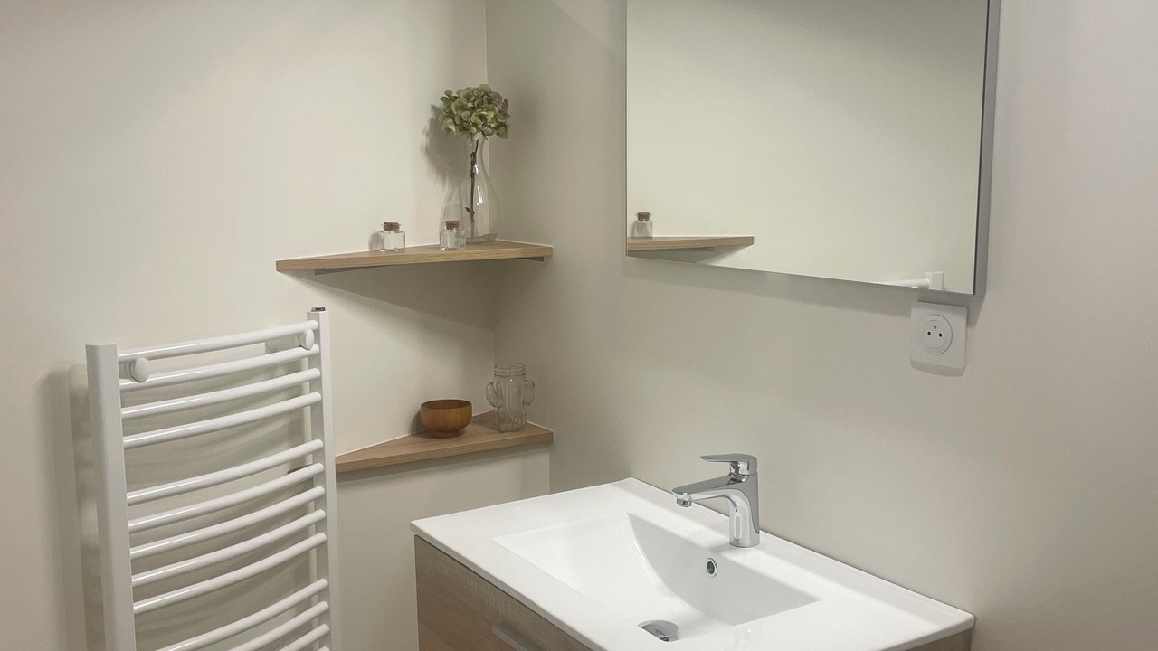 Photo of Bathroom in Saint-Germain-sur-Moine
