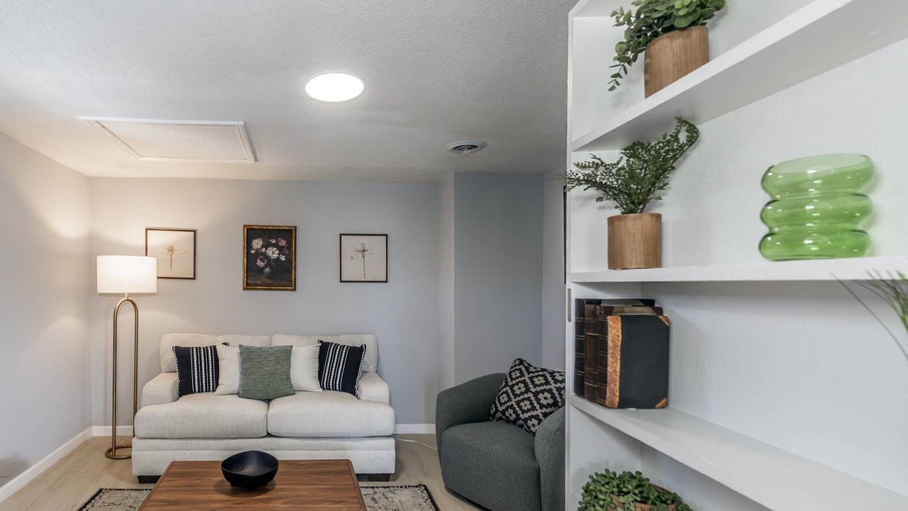 Photo of Livingroom in Maryville