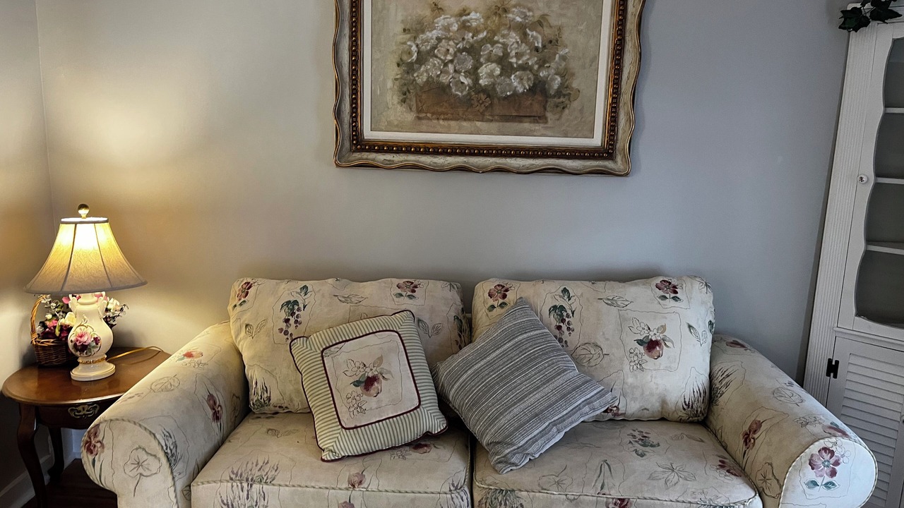 Photo of Livingroom in Glens Falls