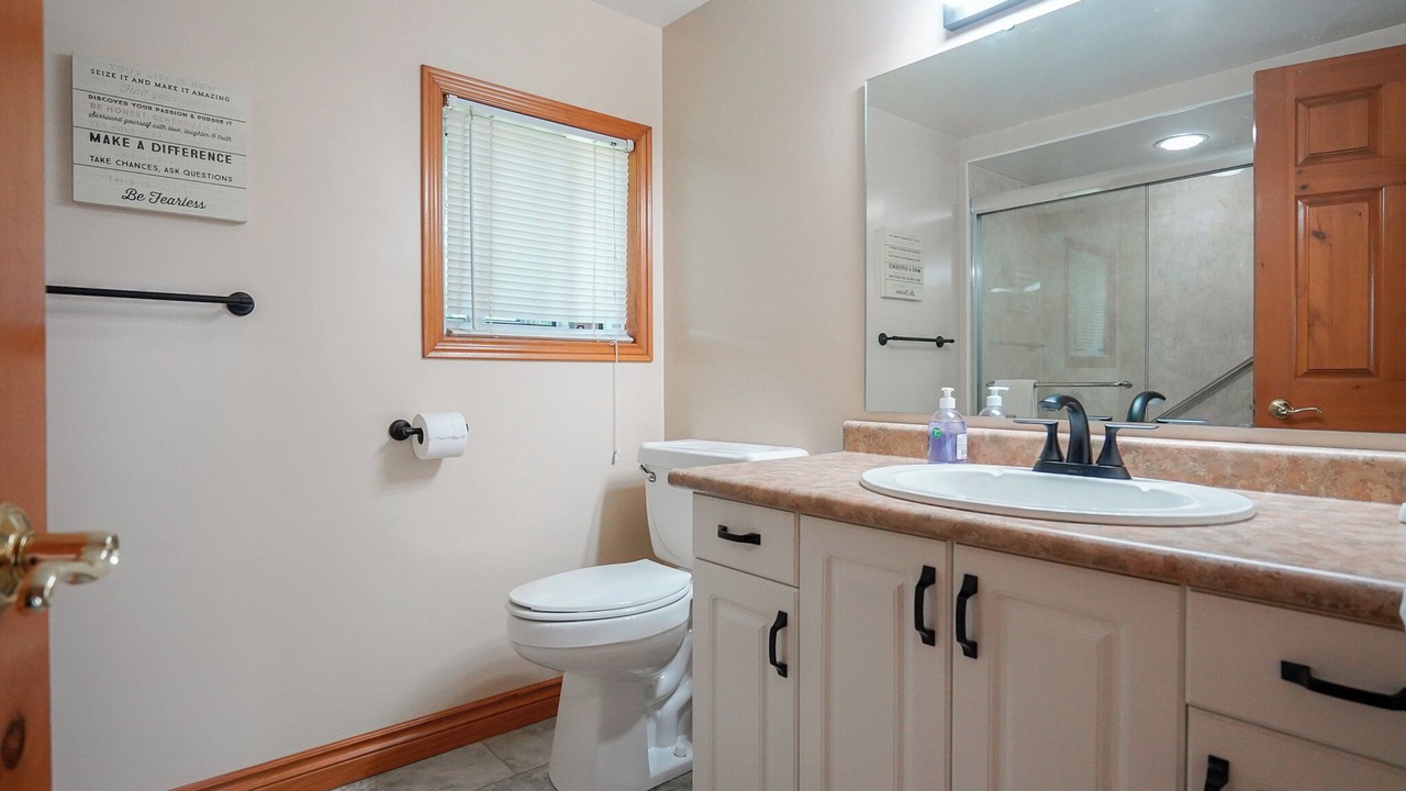 Photo of Bathroom in Restoule