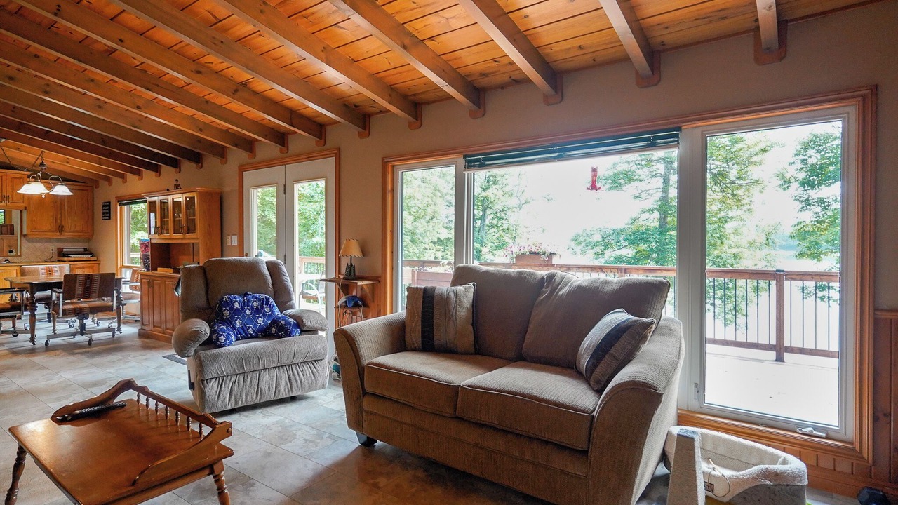 Photo of Livingroom in Restoule